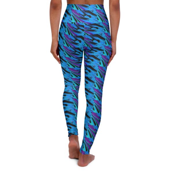 BOB Feather Wave High Waisted Leggings