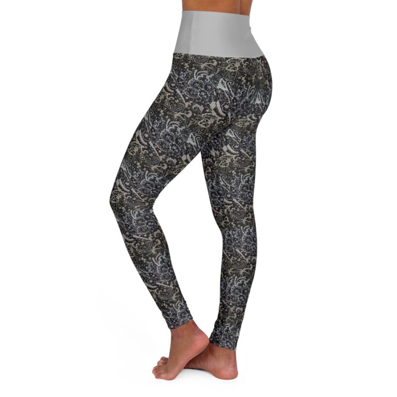 REALTOR ROB Chief Officer High Waisted Leggings - Image 3