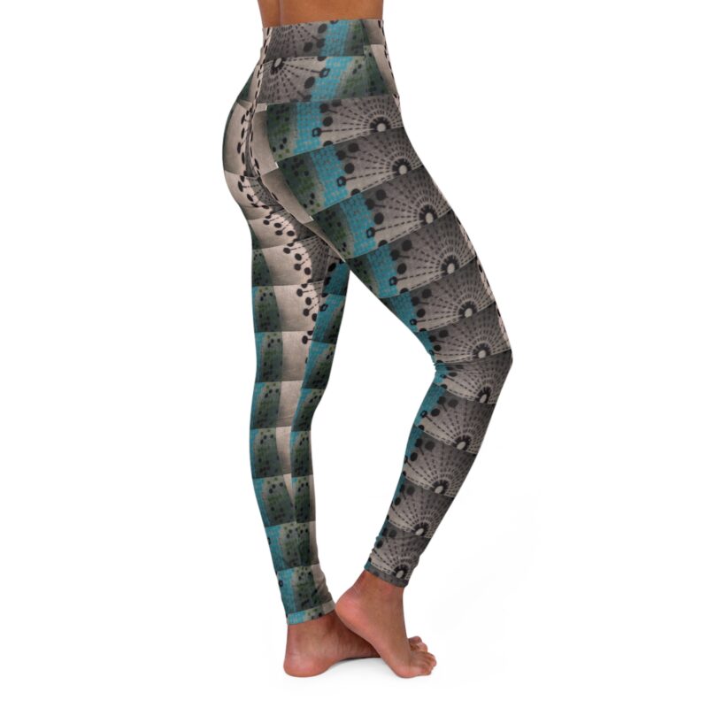 BOB All Over In Space High Waisted Leggings - Image 4