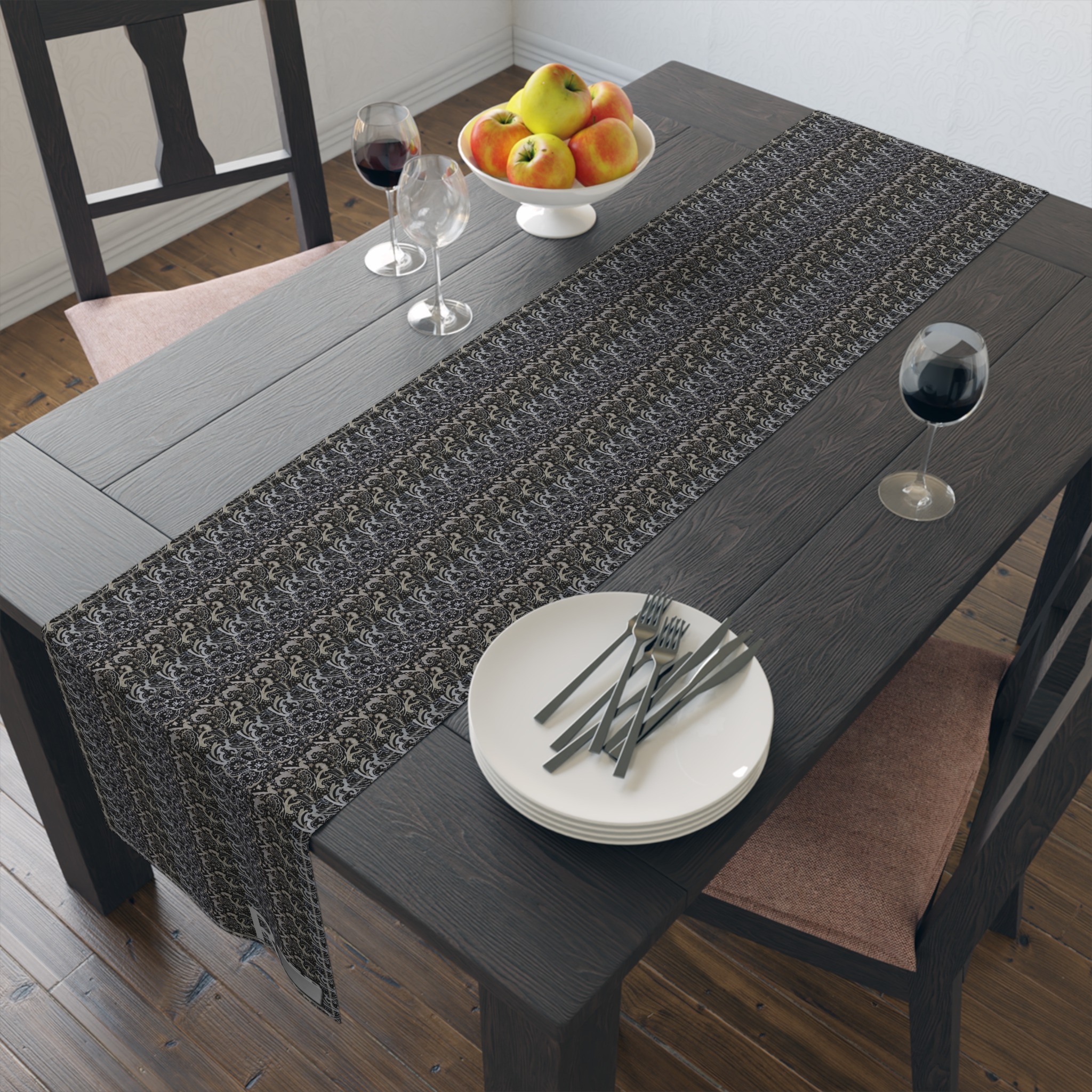 executive table runner