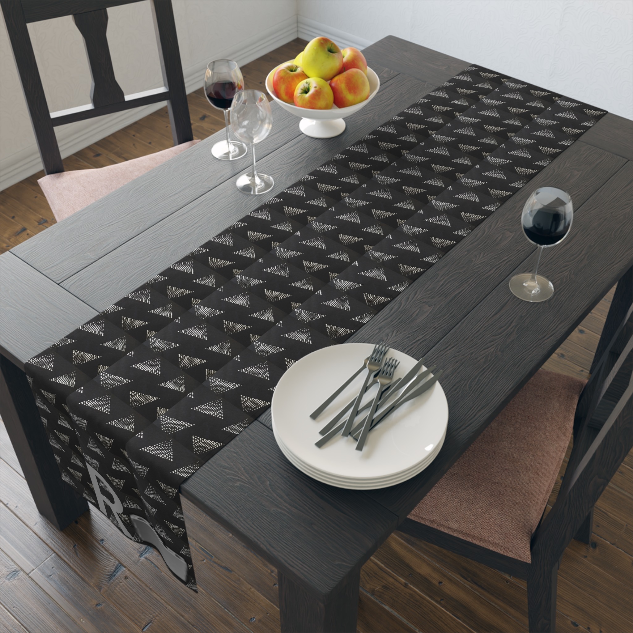 shifted table runner - Image 3
