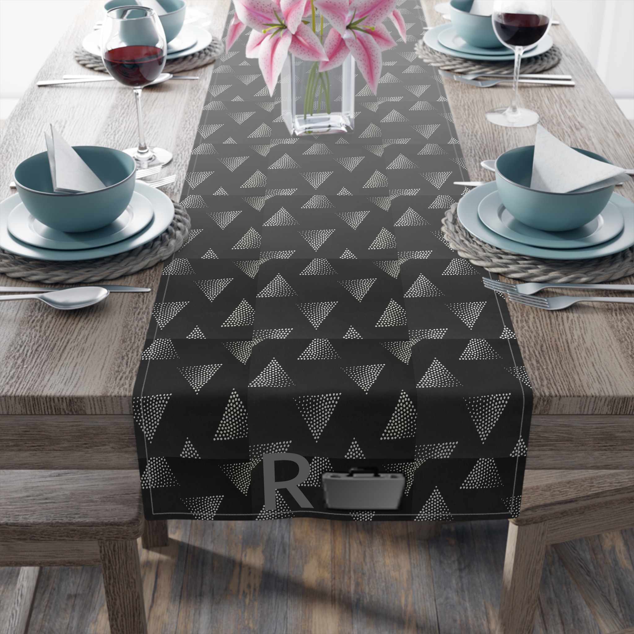 shifted table runner - Image 2