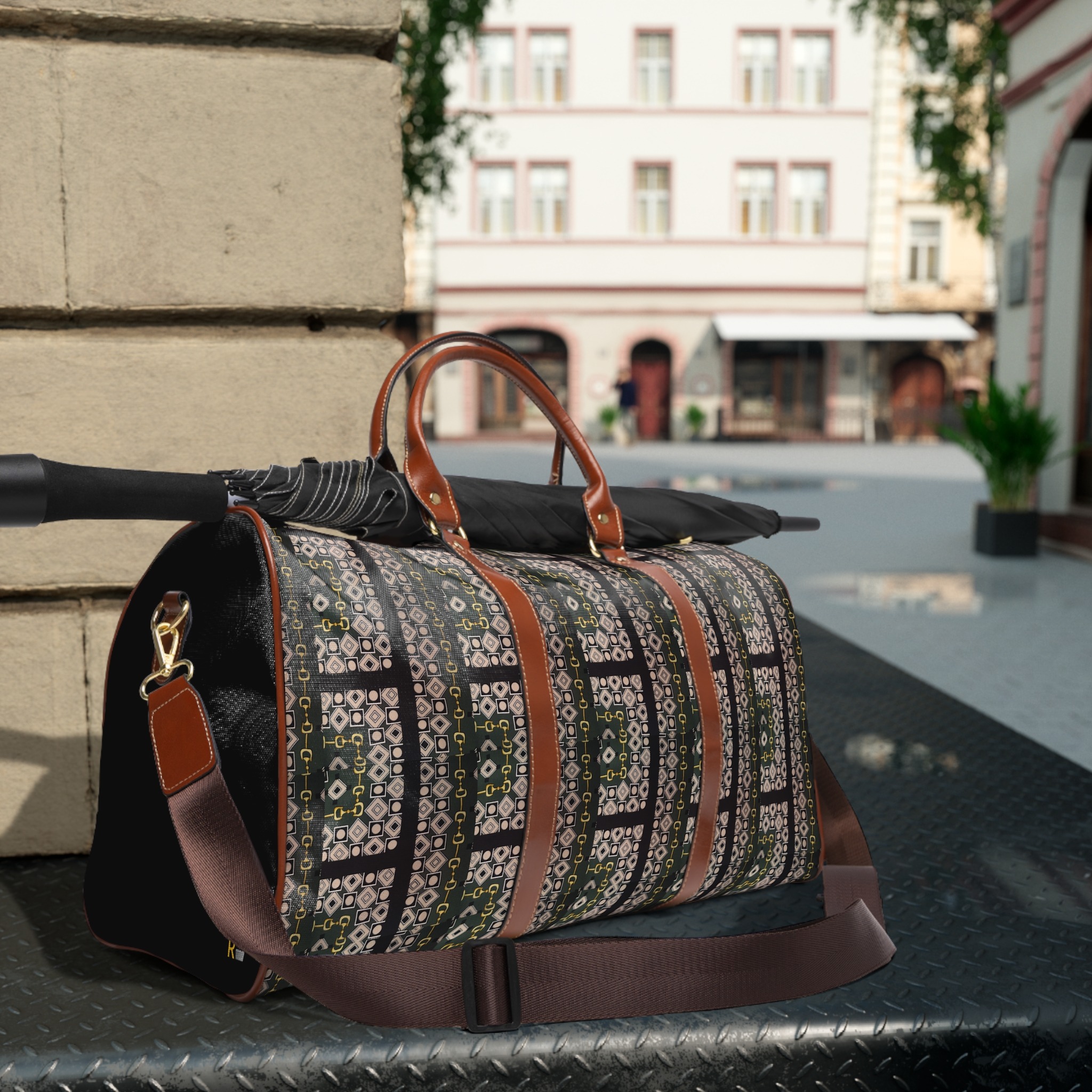 steady waterproof wowmi travel bag - Image 2