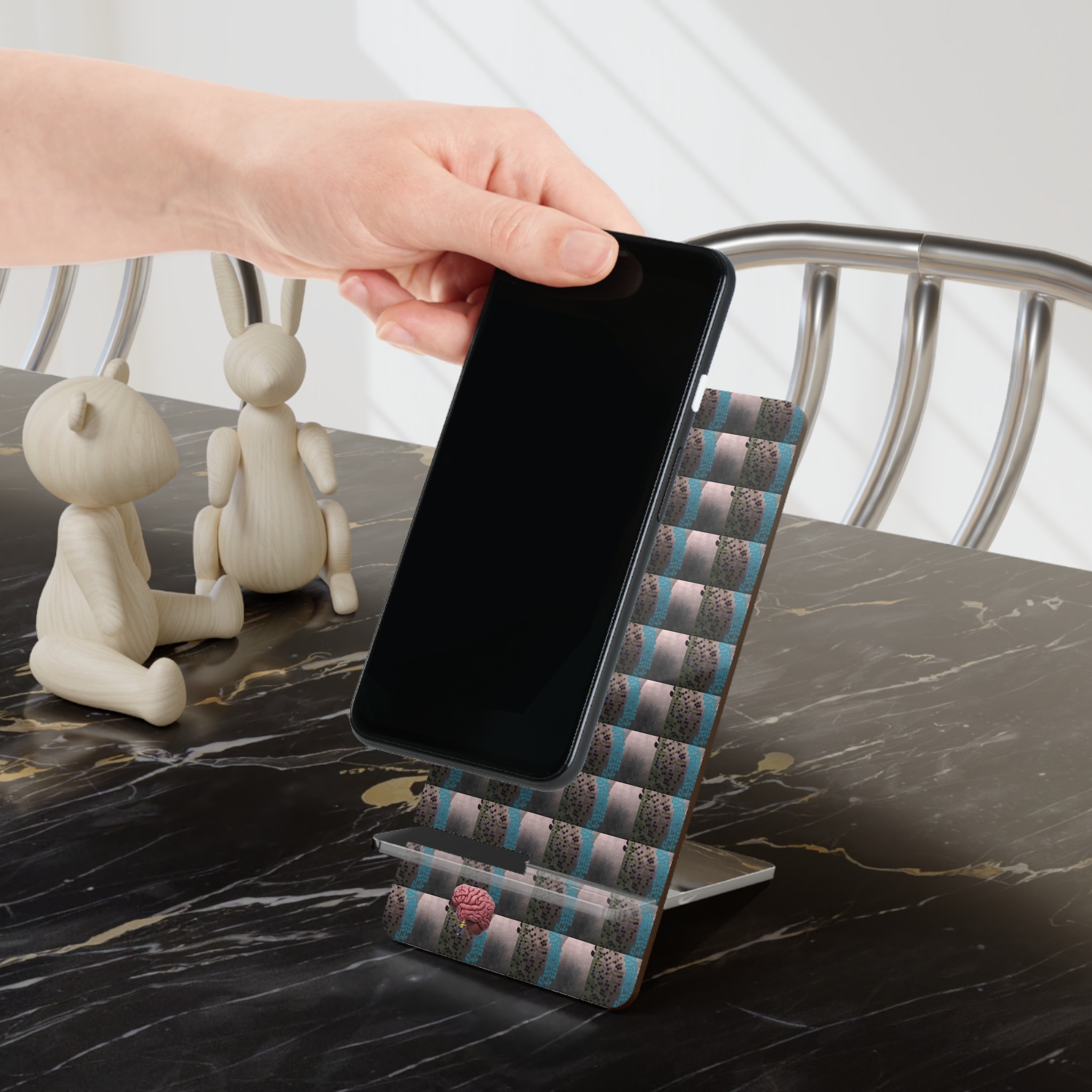 spaced out mobile display stand for smartphones