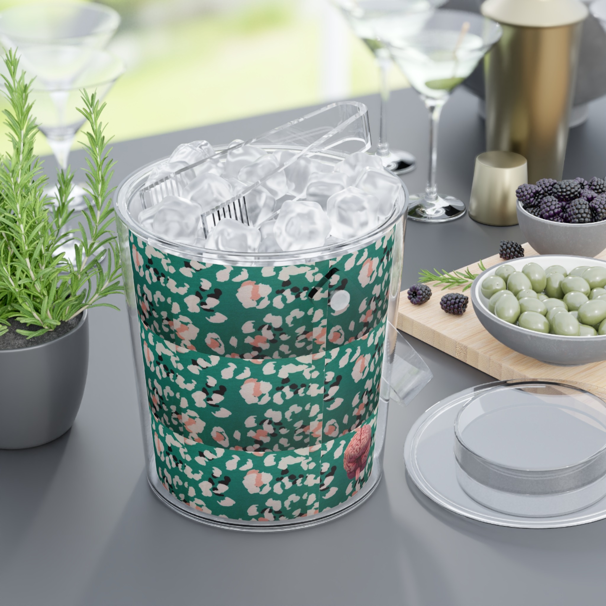 spinkted mint ice bucket with tongs